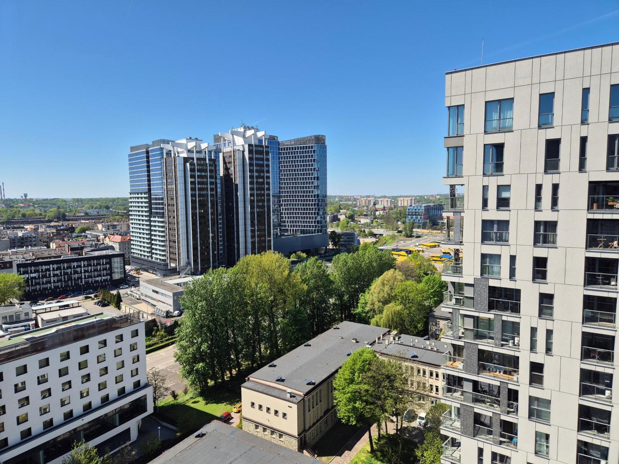 15 Pietro Sokolska 30 Towers - New- Lux- Parking- Sauna- Gym- And Good View From 15th Floor Apartment Kattowitz